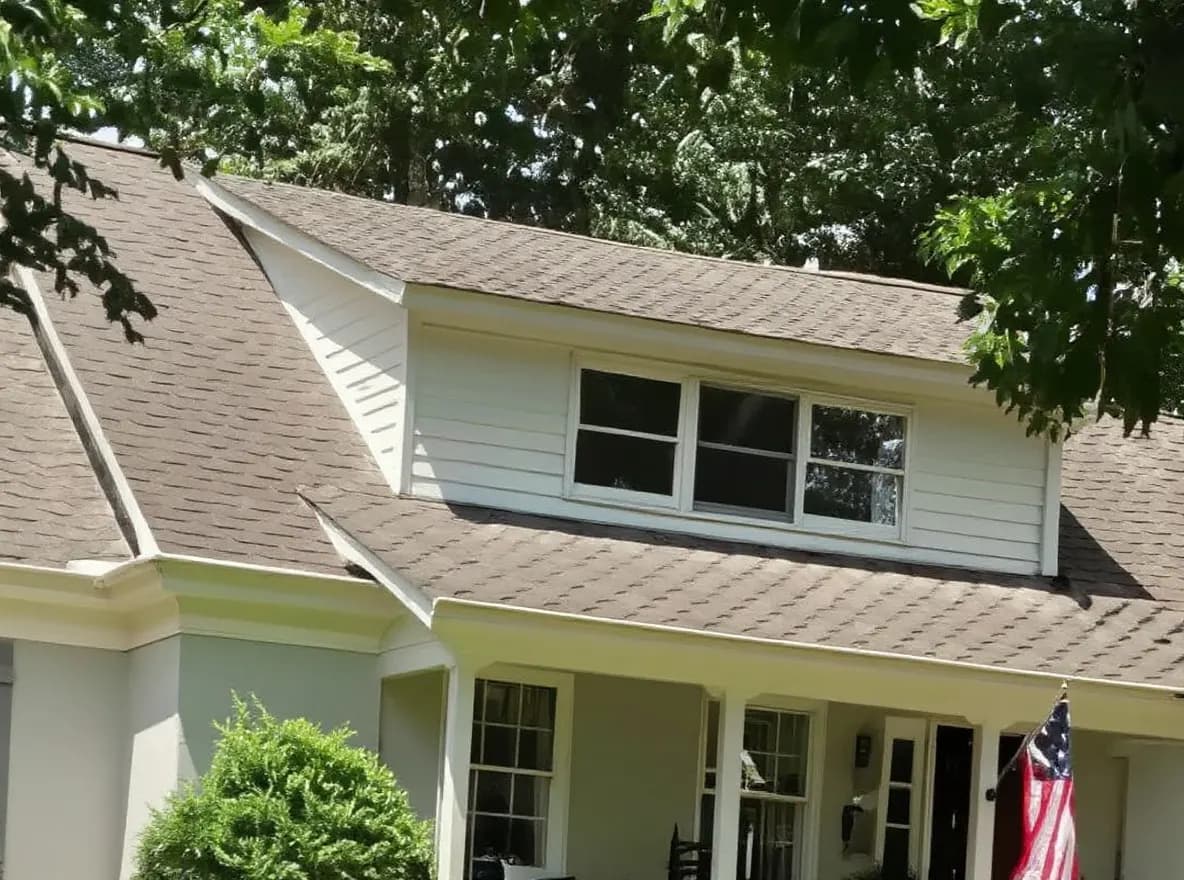 New architectural shingle roof being installed for a homeowner in Farragut