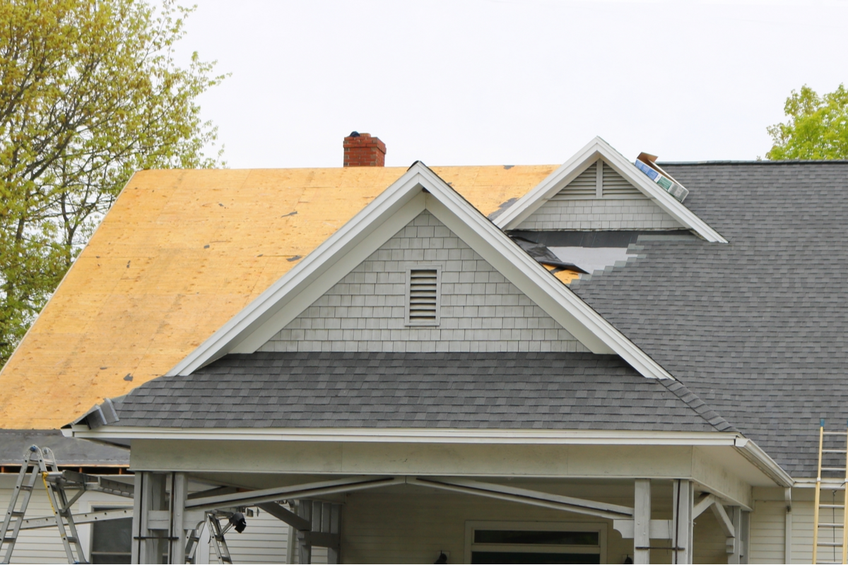 Signs It’s Time For A New Roof