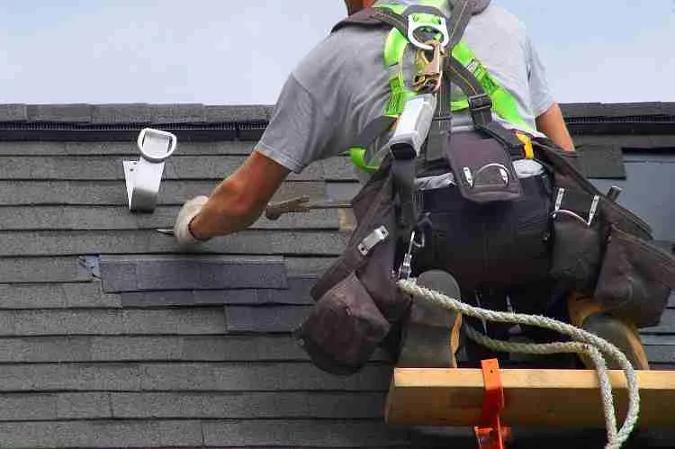 Don’t Put Off Your Residential Roof Repair